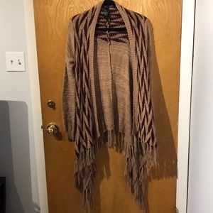 Open front knit fringed cardigan